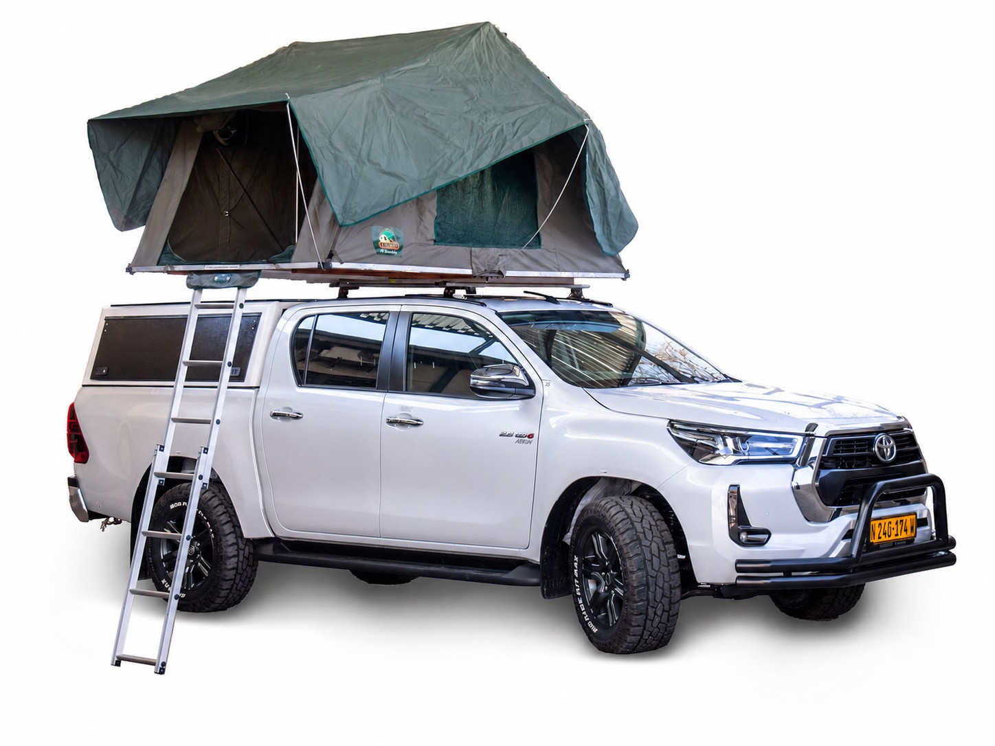 Toyota Hilux Double Cab 2.8 z kempingiem (1-2 osoby)